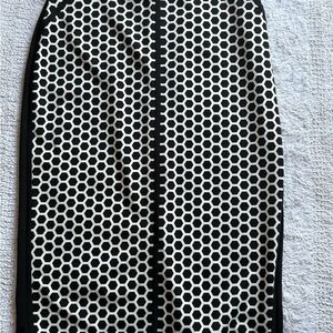 Black and White Honeycomb Pattern Women's Skirt